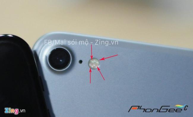 В Сети появились первые «живые» снимки iPhone 7 за сутки до официальной презентации (ФОТО)