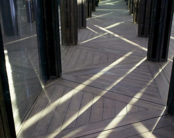 “Дом зеркал”: леденящий душу лабиринт в Тасмании (ФОТО)