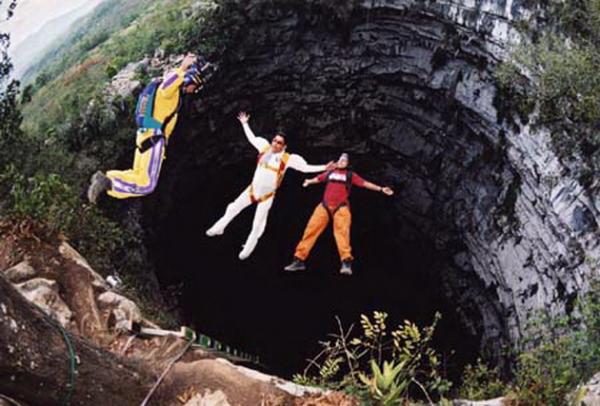 Чудесное творение природы: пещера Ласточек в Мексике (ФОТО)
