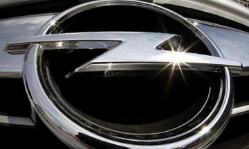 Новый кроссовер будут разрабатывать на базе Opel Astra