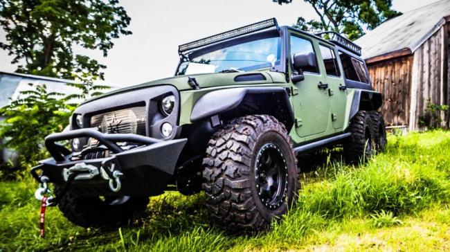 Китайцы представили шестиколесный Jeep Wrangler (ФОТО)