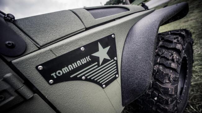 Китайцы представили шестиколесный Jeep Wrangler (ФОТО)