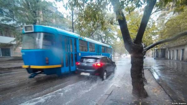 Большая вода морской Одессы (ФОТО)