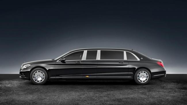 Mercedes представил роскошный лимузин Maybach S600 Pullman (ФОТО)