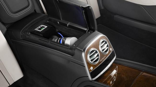 Mercedes представил роскошный лимузин Maybach S600 Pullman (ФОТО)