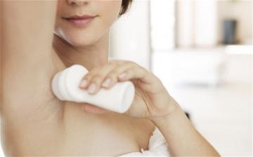 Медики не советуют пользоваться дезодорантами