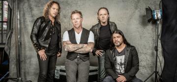 Легендарная группа Metallica подогревает интерес к своему новому альбому (ВИДЕО)