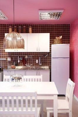 Маленькая кухня: минимальный простор для максимального креатива (ФОТО)