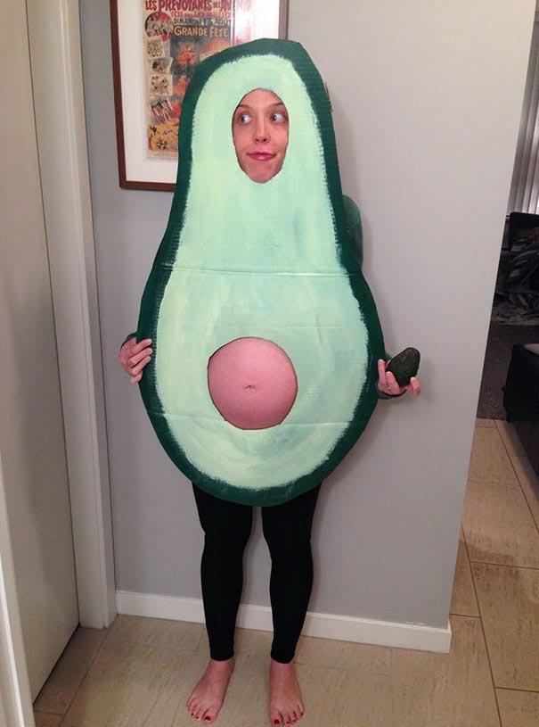 Самые креативные костюмы на Хэллоуин от беременных мам (ФОТО)