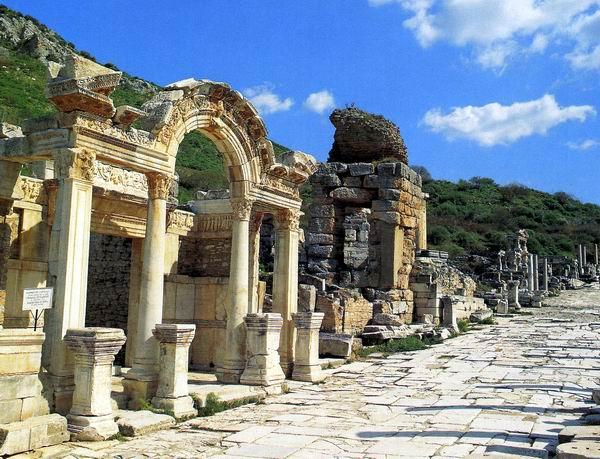 Сокровищница Эллады: один из величайших городов древней Греции (ФОТО)