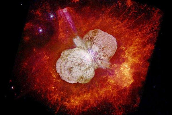 Учёные показали снимки звезды, способной уничтожить жизнь на планете (ФОТО)