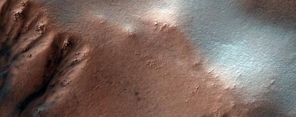 Не Красная Планета – удивительные фото Марса, которые скрывает NASA (ФОТО)
