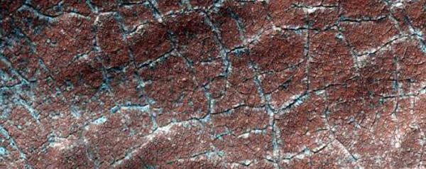 Не Красная Планета – удивительные фото Марса, которые скрывает NASA (ФОТО)