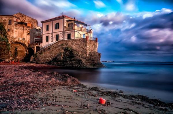 Необычный объект изучения ученых: итальянская деревня долгожителей (ФОТО)