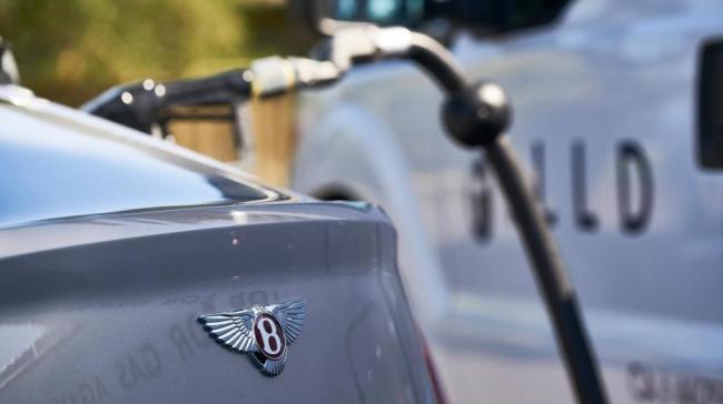 Bentley будет доставлять своим клиентам топливо (ФОТО)