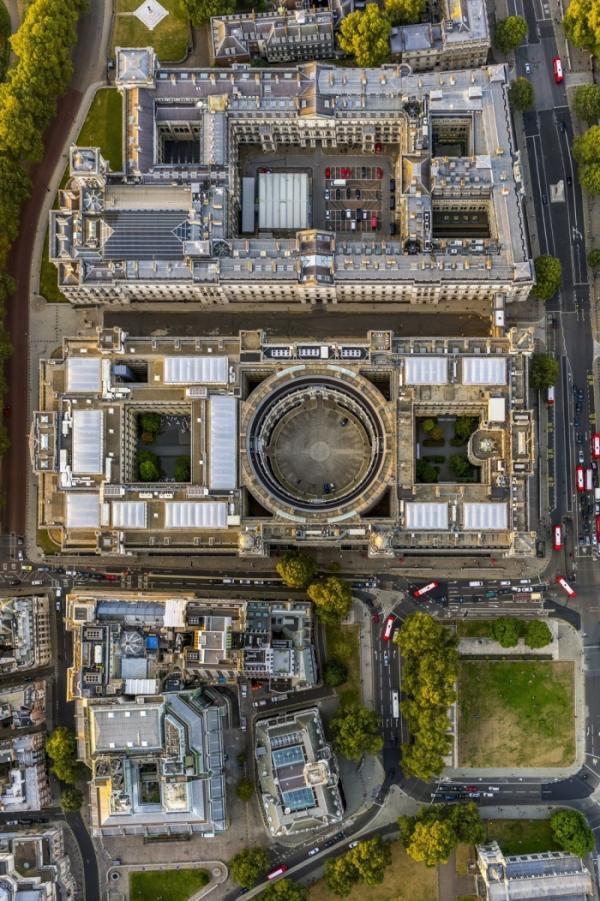 Вид сверху: завораживающие красоты Лондона с высоты птичьего полета (ФОТО)