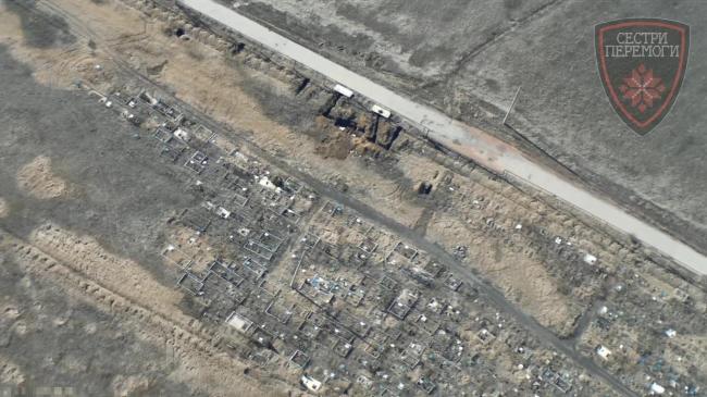 Боевики обустраивают свои позиции у кладбищ (ФОТО)