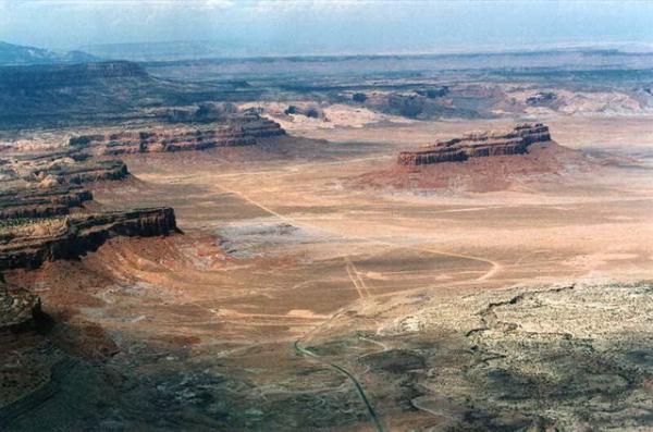 Чудо природы: невероятная долина монументов в американском штате Юта (ФОТО)