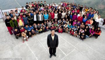 Самая большая семья в мире (ФОТО)
