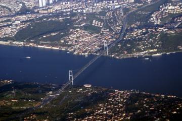 Мост, соединяющий два континента: легендарное архитектурное сооружение в Турции (ФОТО)