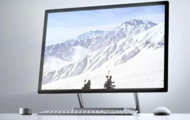 Microsoft официально представила нового «убийцу» iMac (ФОТО)