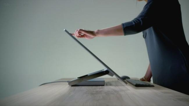 Microsoft официально представила нового «убийцу» iMac (ФОТО)