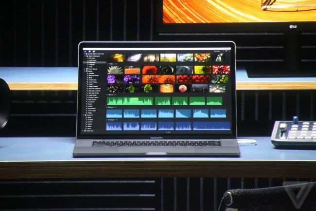 Apple официально представила новые MacBook с двумя дисплеями (ФОТО)