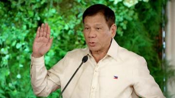 Президент Филиппин утверждает, что общается с Богом