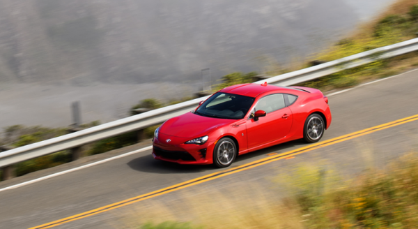 На рынке Австралии появилась новая Toyota GT 86 (ФОТО)