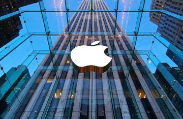 Apple выпустит гибкий и складывающийся iPhone