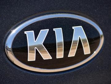 KIA озвучила стоимость седана Cadenza нового поколения