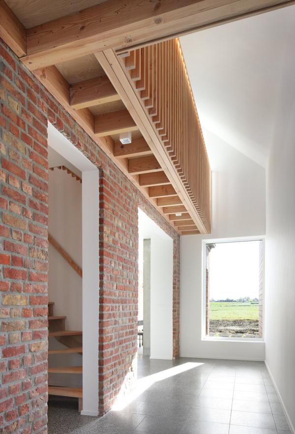 Жилище для большой семьи: дом “три в одном” в Бельгии (ФОТО)