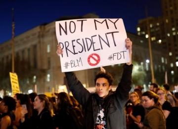 В США арестованы порядка 200 человек, протестующих против Трампа