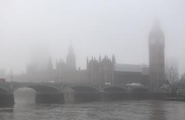 Ученые выяснили, как возник смертоносный туман в Британии
