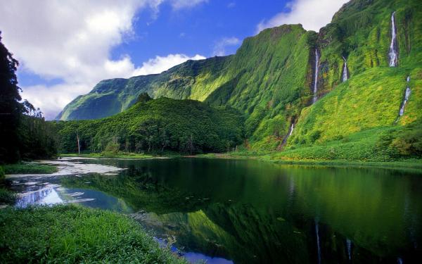 Азорские острова: природный рай или европейские Гавайи (ФОТО)