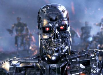 Восстание машин: в Китае робот напал на человека