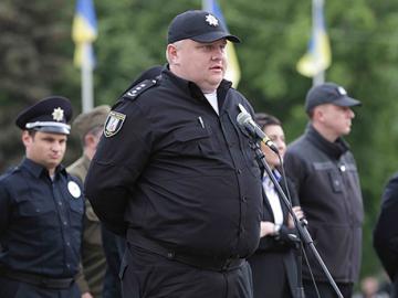На зависть всем: Сколько зарабатывает начальник киевской полиции?