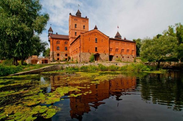 Рыцарская Украина: самые красивые замки страны (ФОТО)
