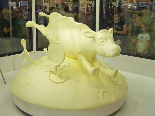 Поражающие воображение скульптуры из сливочного масла (ФОТО)