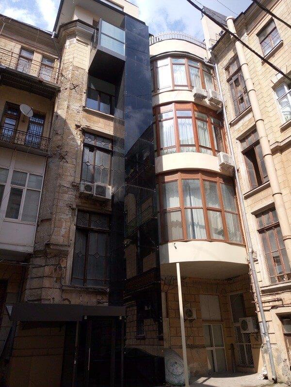  15 балконных «шедевров», которые заставят вас задуматься (ФОТО)