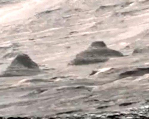 На Марсе обнаружены загадочные пирамиды (ФОТО)