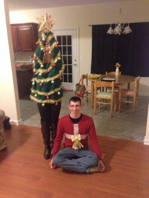 Нелепые рождественские свитера для двоих (ФОТО)