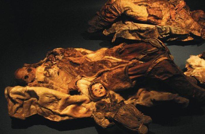 10 невероятно древних и таинственных татуировок (ФОТО)