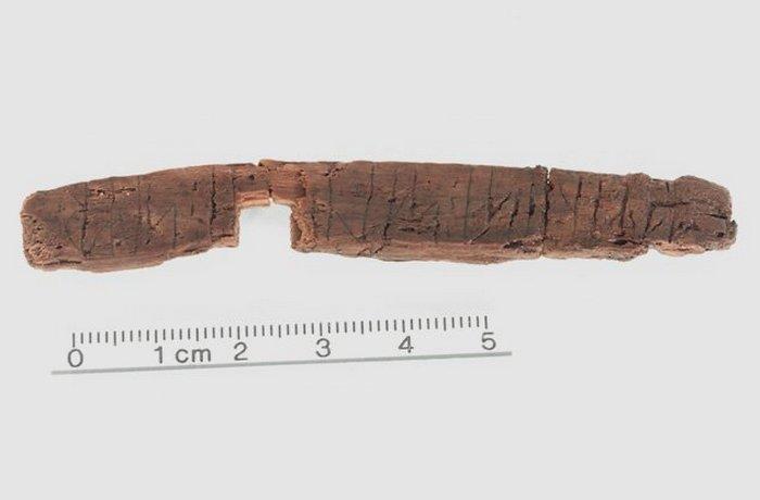 10 древних рун, которые до сих пор ставят учёных в тупик (ФОТО)