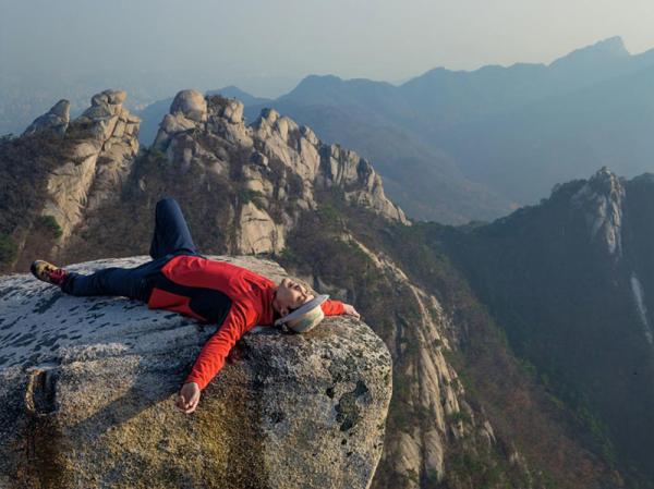 50 лучших снимков года по версии журнала National Geographic (ФОТО)