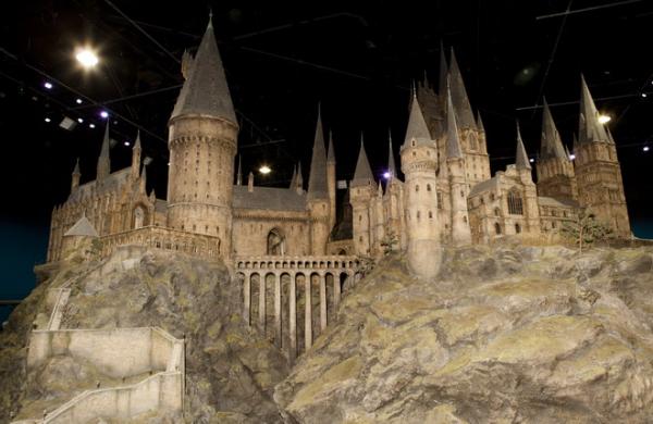 Путешествие в сказку: музей Гарри Поттера в Лондоне (ФОТО)