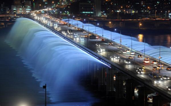 10 самых красивых мостов со всего мира (ФОТО)
