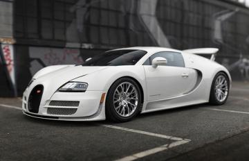 Ценный лот: последний суперкар Bugatti Veyron продадут на аукционе