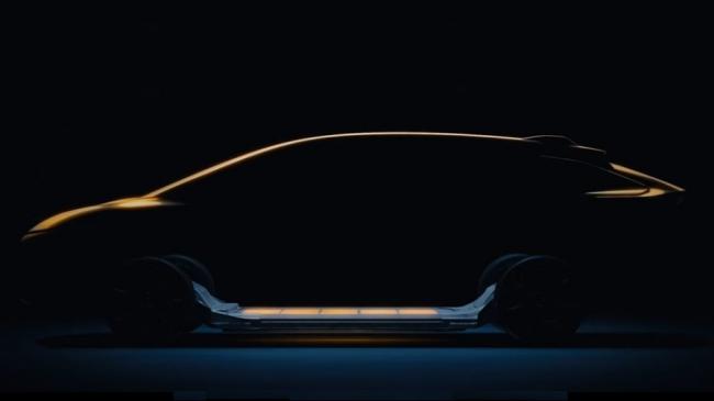 В Сети появились снимки нового автомобиля Tesla (ФОТО)