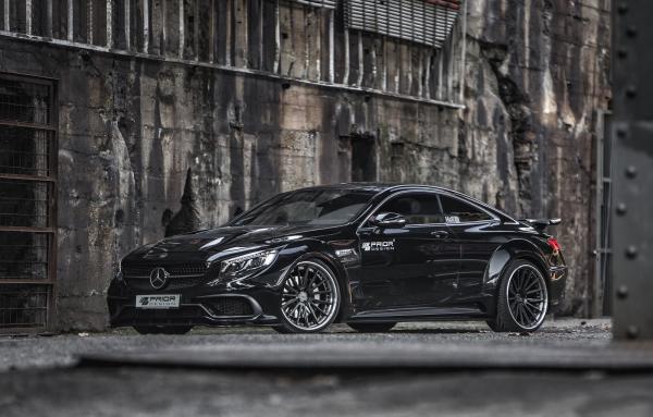 Роскошный Mercedes-Benz превратили в "боевой" суперкар (ФОТО)